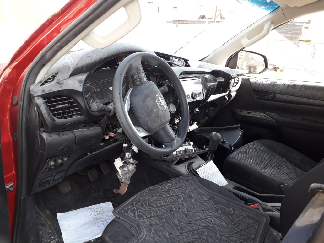  Toyota HILUX 2020    EN DESARME